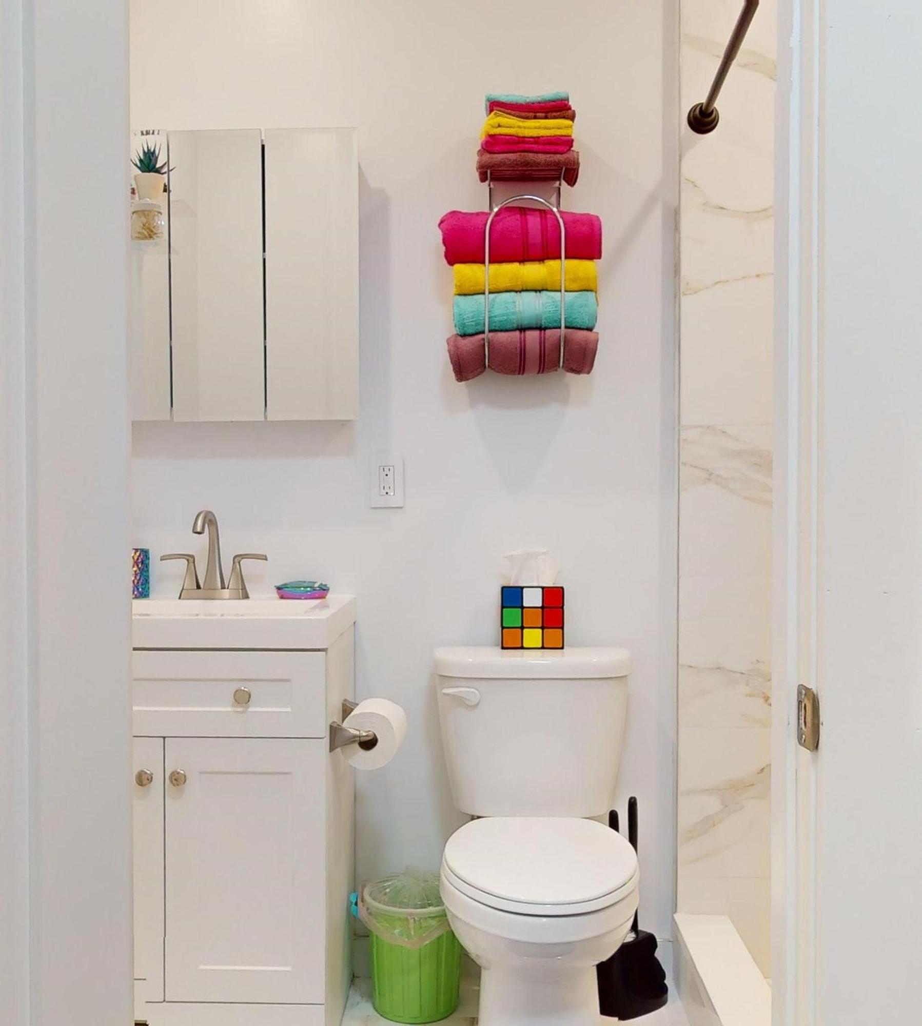 Funky & Colorful Urban Getaway, 20 Minutes To Nyc Apartment Hoboken Luaran gambar